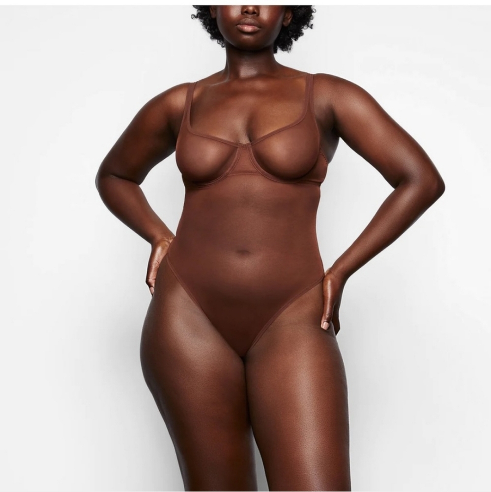Skims by Kim Kardashian Ultra Fine Mesh Bodysuit Mahogany